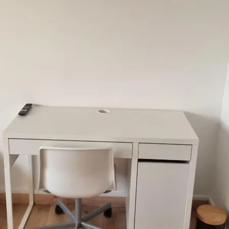 Appartement Avec Salle D'eau Privative Dans Partagé